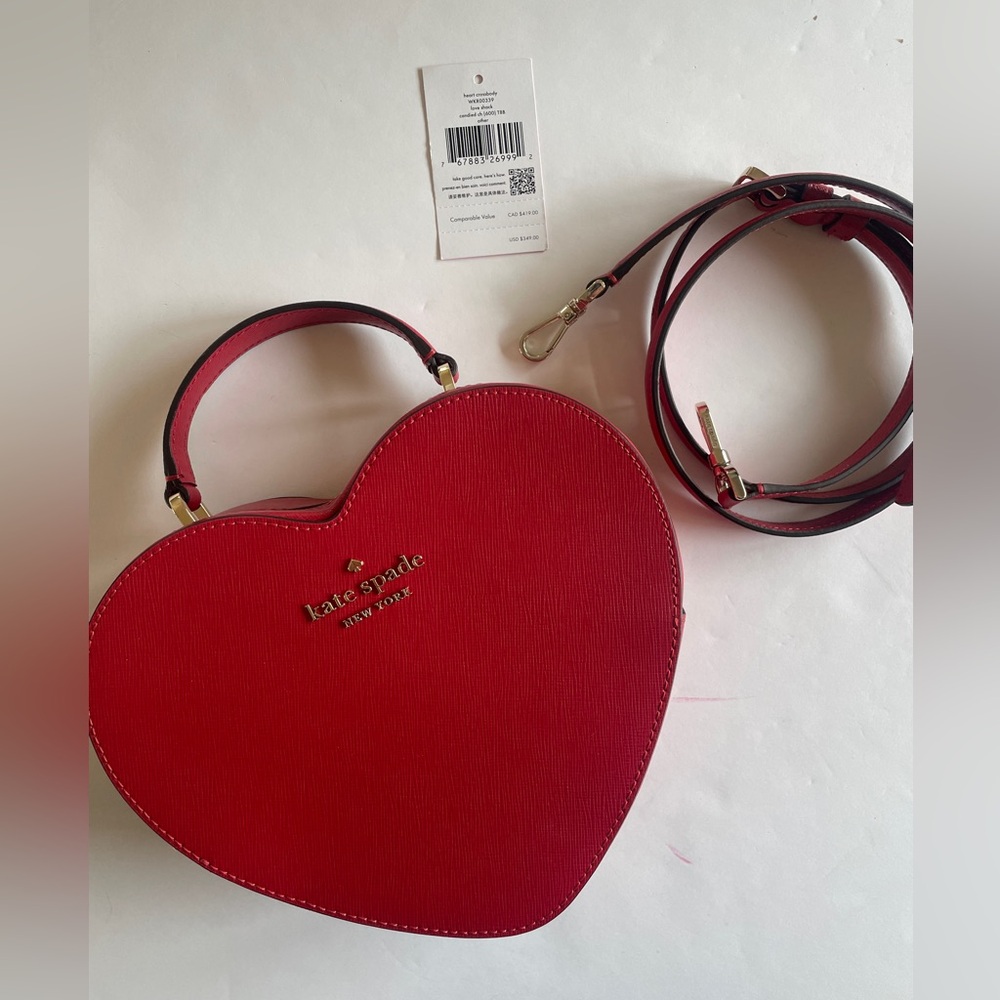 Kate Spade - Love Shack Heart Crossbody in Red ❤️❤️🌹